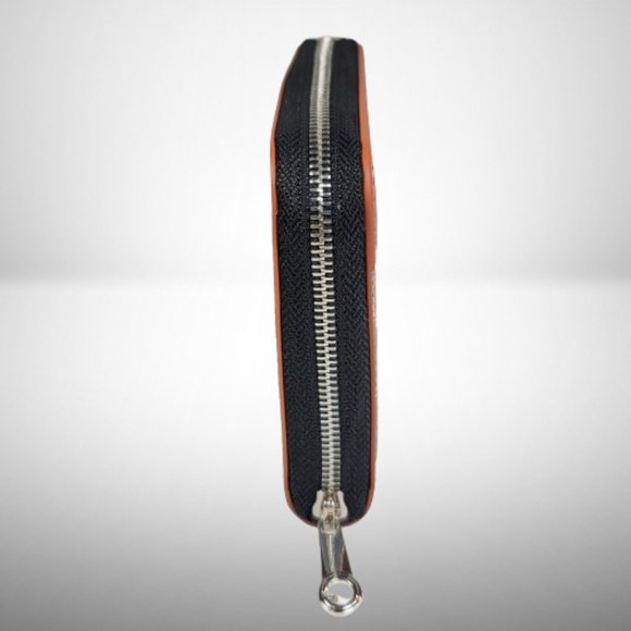 GOYARD BLACK & TAN MATIGNON PM ZIPP AROUND WALLET - Picture 5 of 10